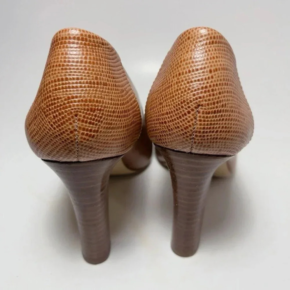 Banana Republic Womnes 7  Leather Buckle Accent Stacked Heel Slip-on Cognac - Picture 7 of 12